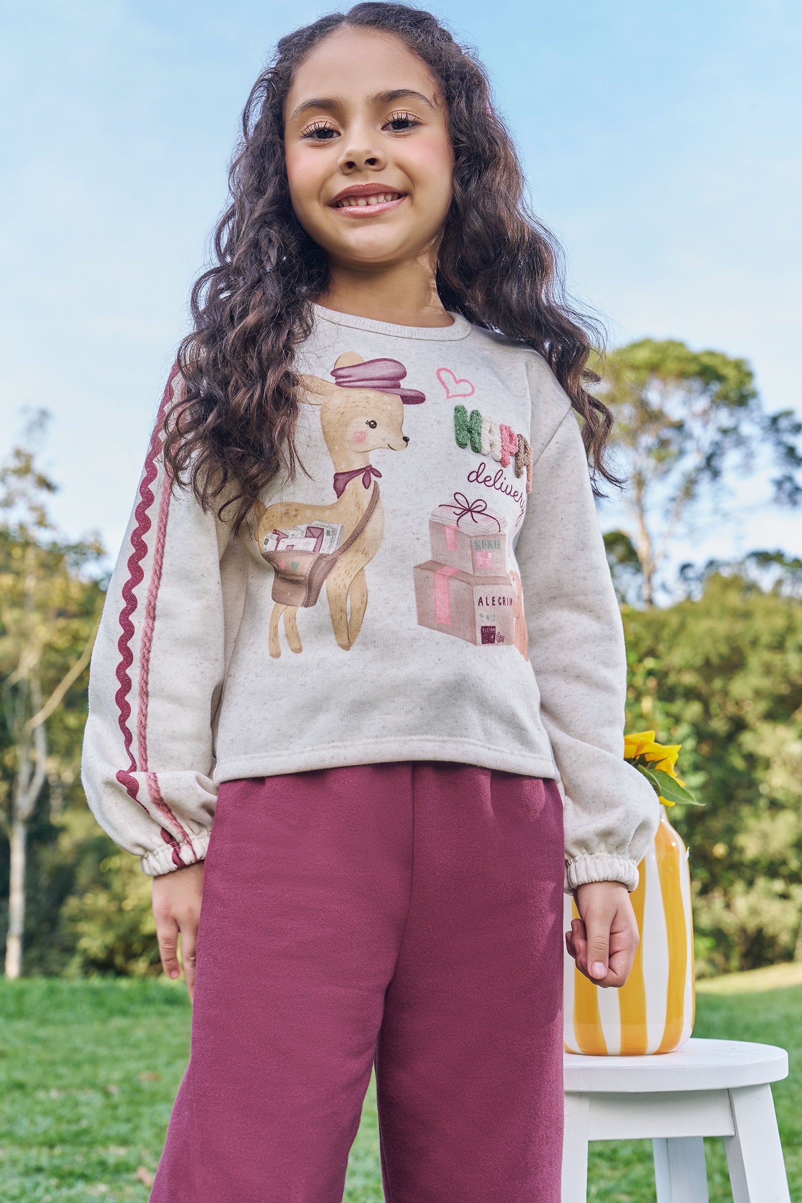 Conjunto de Blusão Boxy Over e Calça Reta em Moletom com Pelúcia 89889 Kukiê Infantil Menina