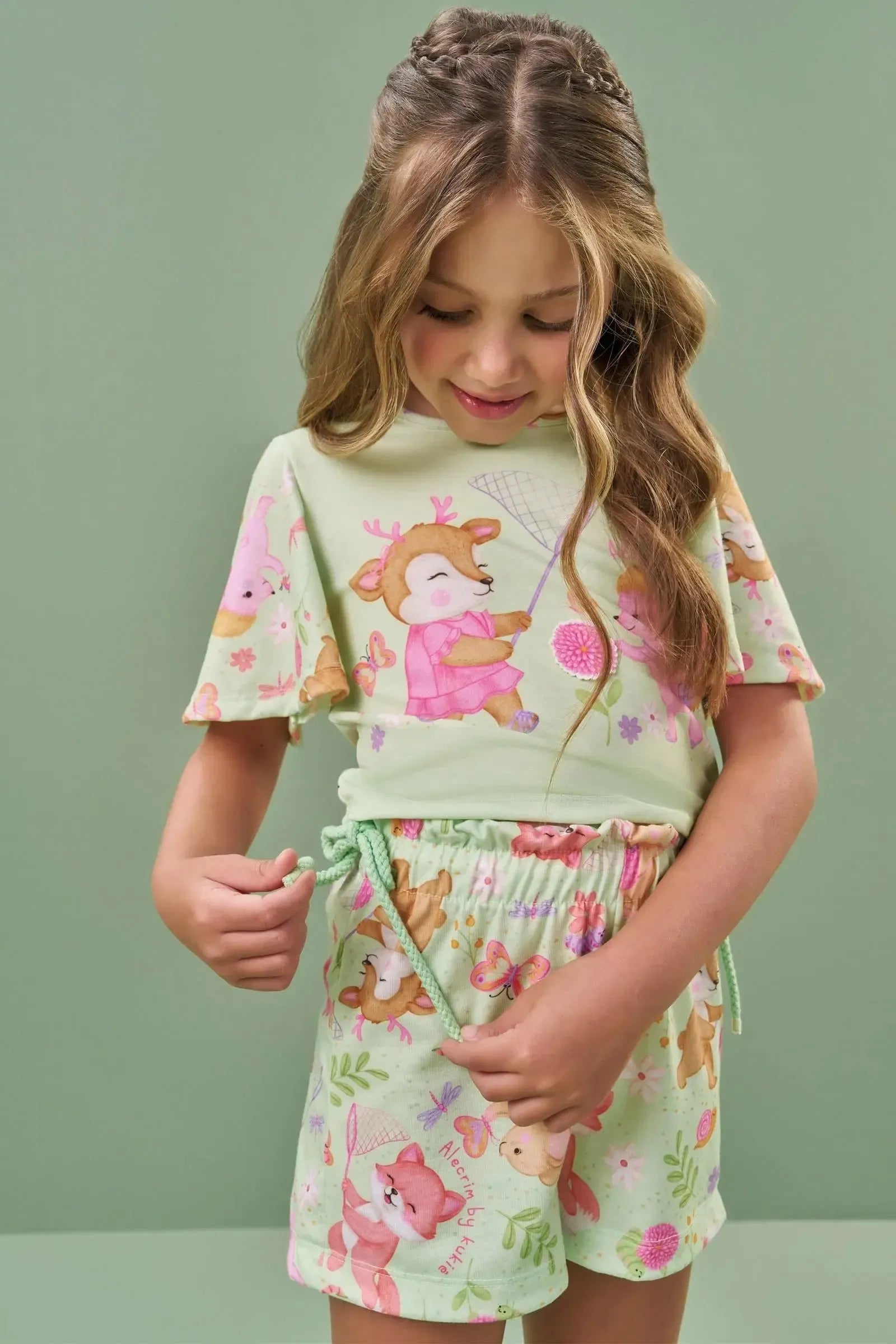 Conjunto de Blusa Boxy e Shorts em Malha Fresh 86471 Kukiê Infantil Menina