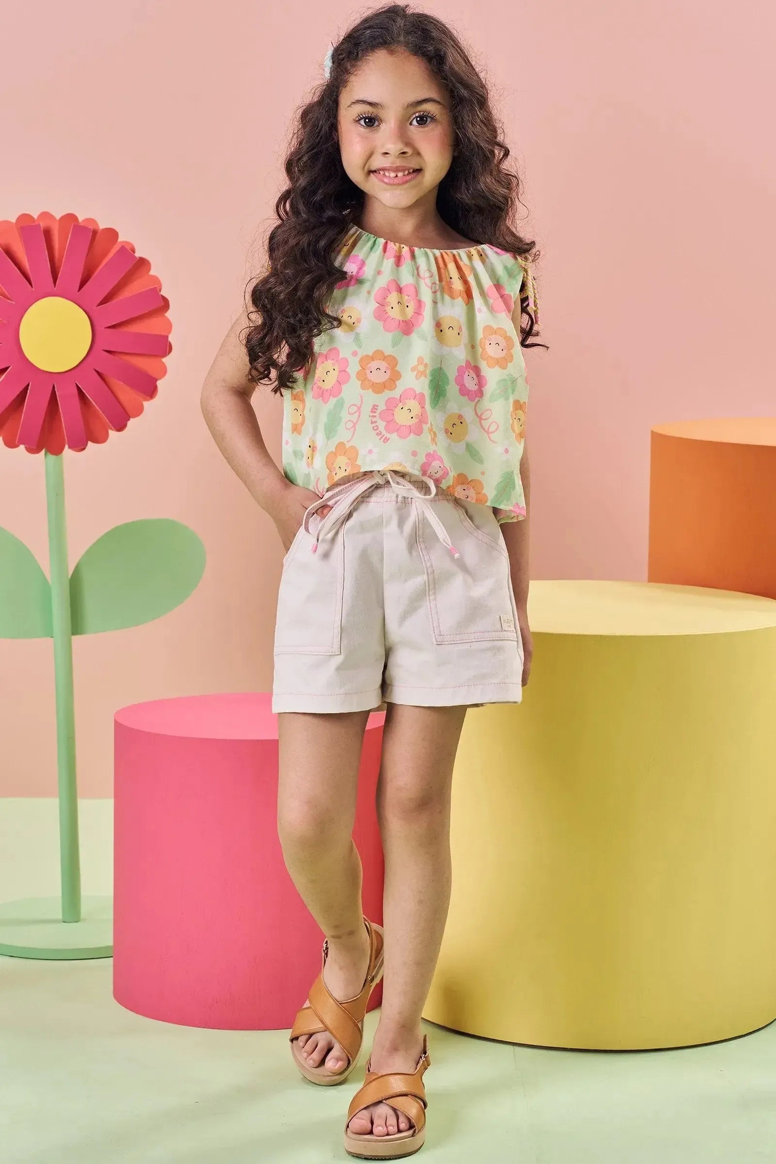 Conjunto de Blusa Boxy em Light Peach e Shorts em Sarja com Elastano 84749 Kukiê Infantil Menina