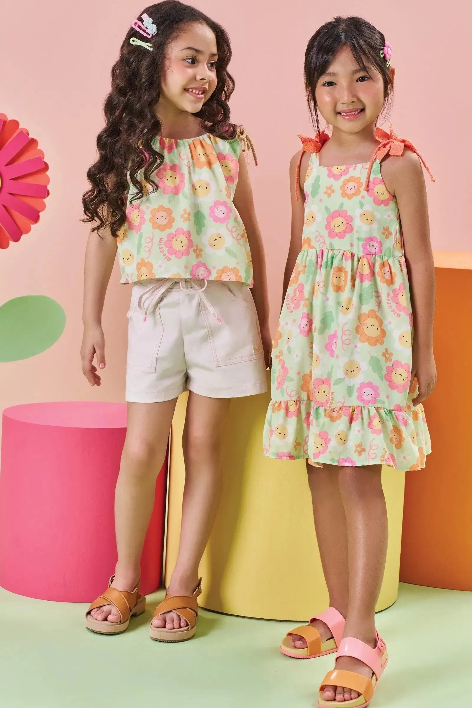 Conjunto de Blusa Boxy em Light Peach e Shorts em Sarja com Elastano 84749 Kukiê Infantil Menina