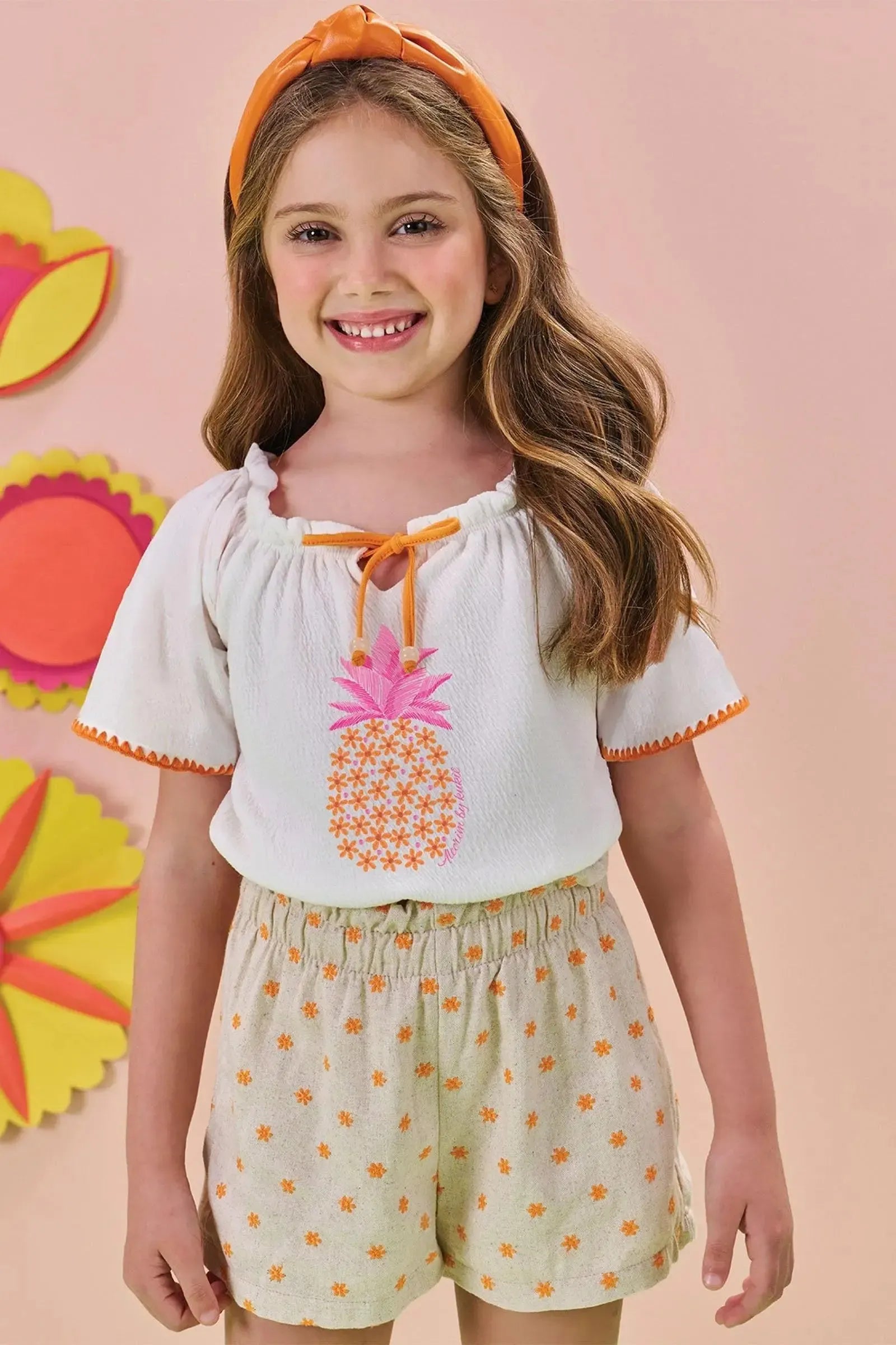 Conjunto de Blusa Boxy em Malha Wave e Shorts em Linho Bordado Flores 84482 Kukiê Infantil Menina