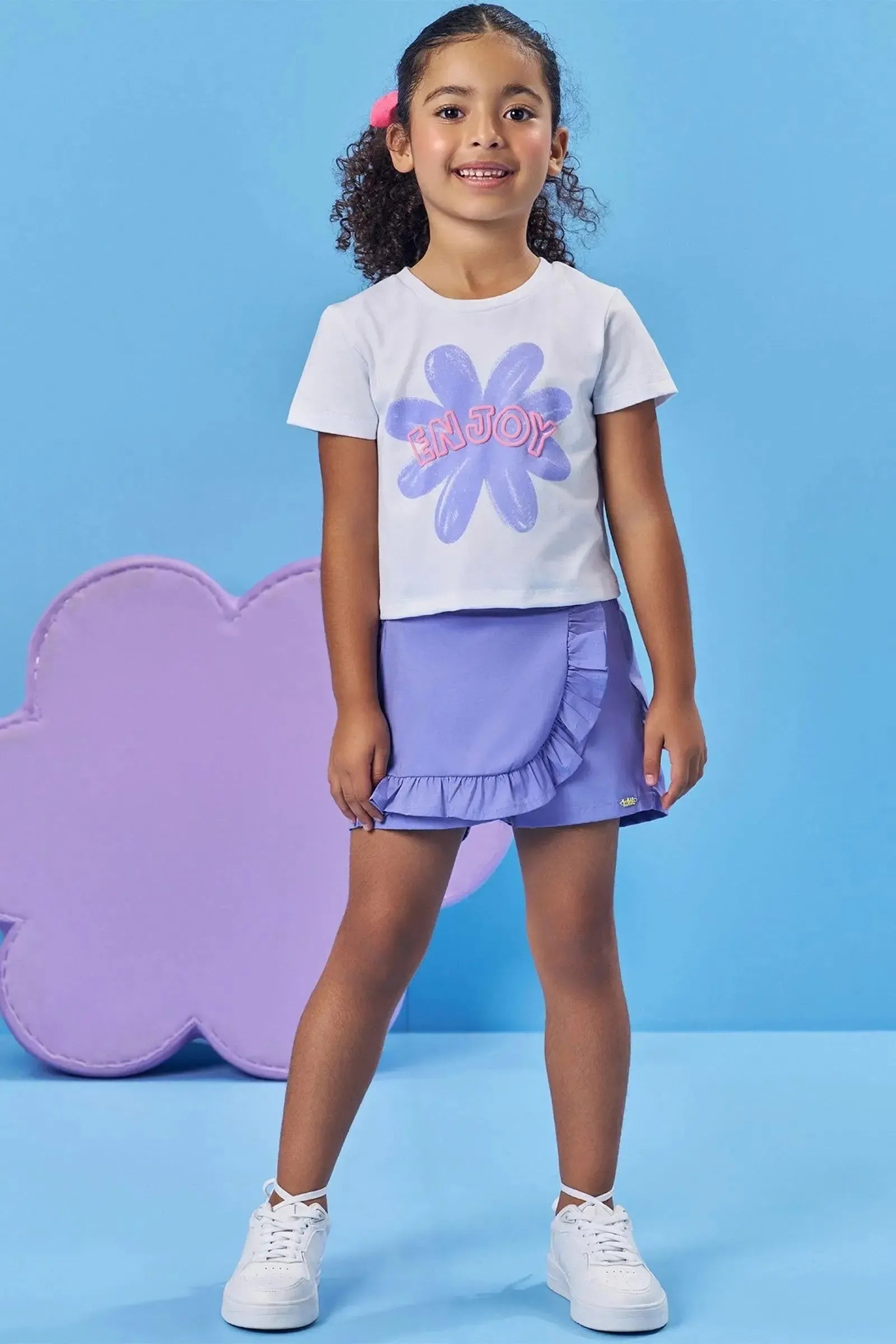 Conjunto de Blusa Boxy em Meia Malha e Shorts em Tricoline com Elastano 85989 Kukiê Infantil Menina
