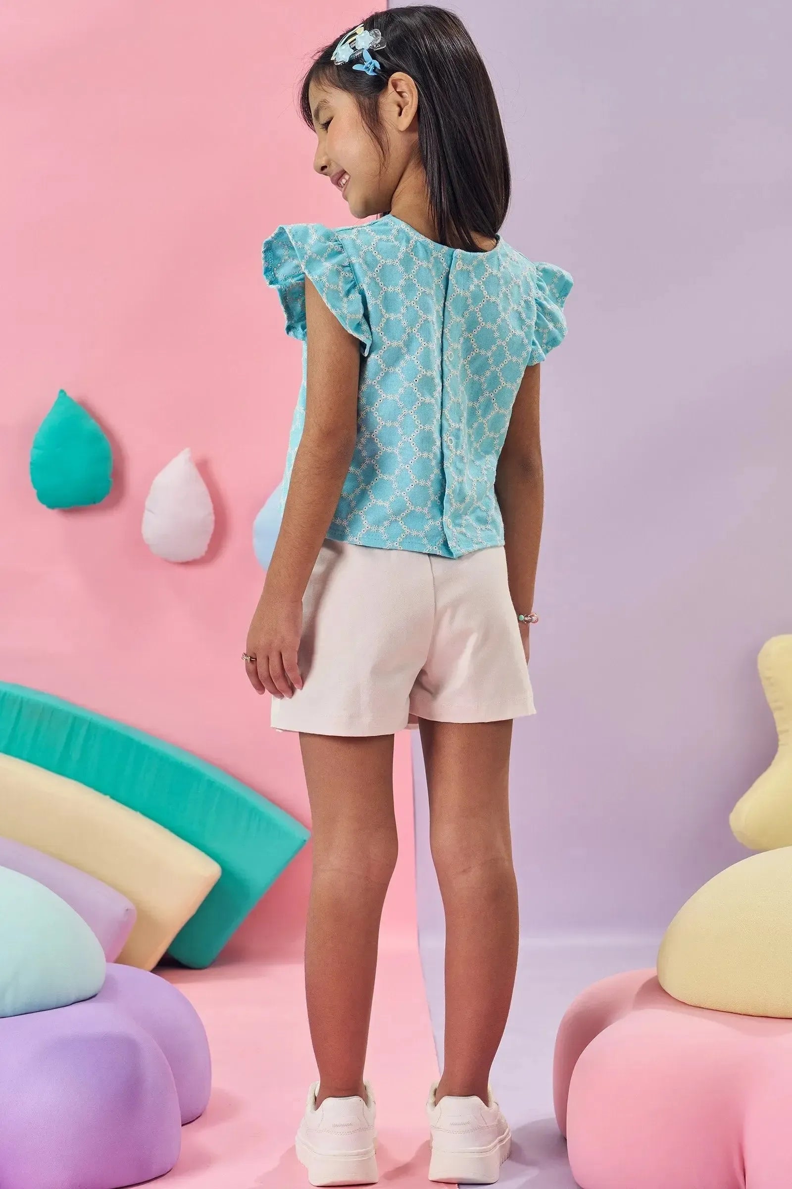 Conjunto de Blusa Boxy em Tecido Bordado e Short Saia em Sarja com Elastano 84566 Kukiê Infantil Menina