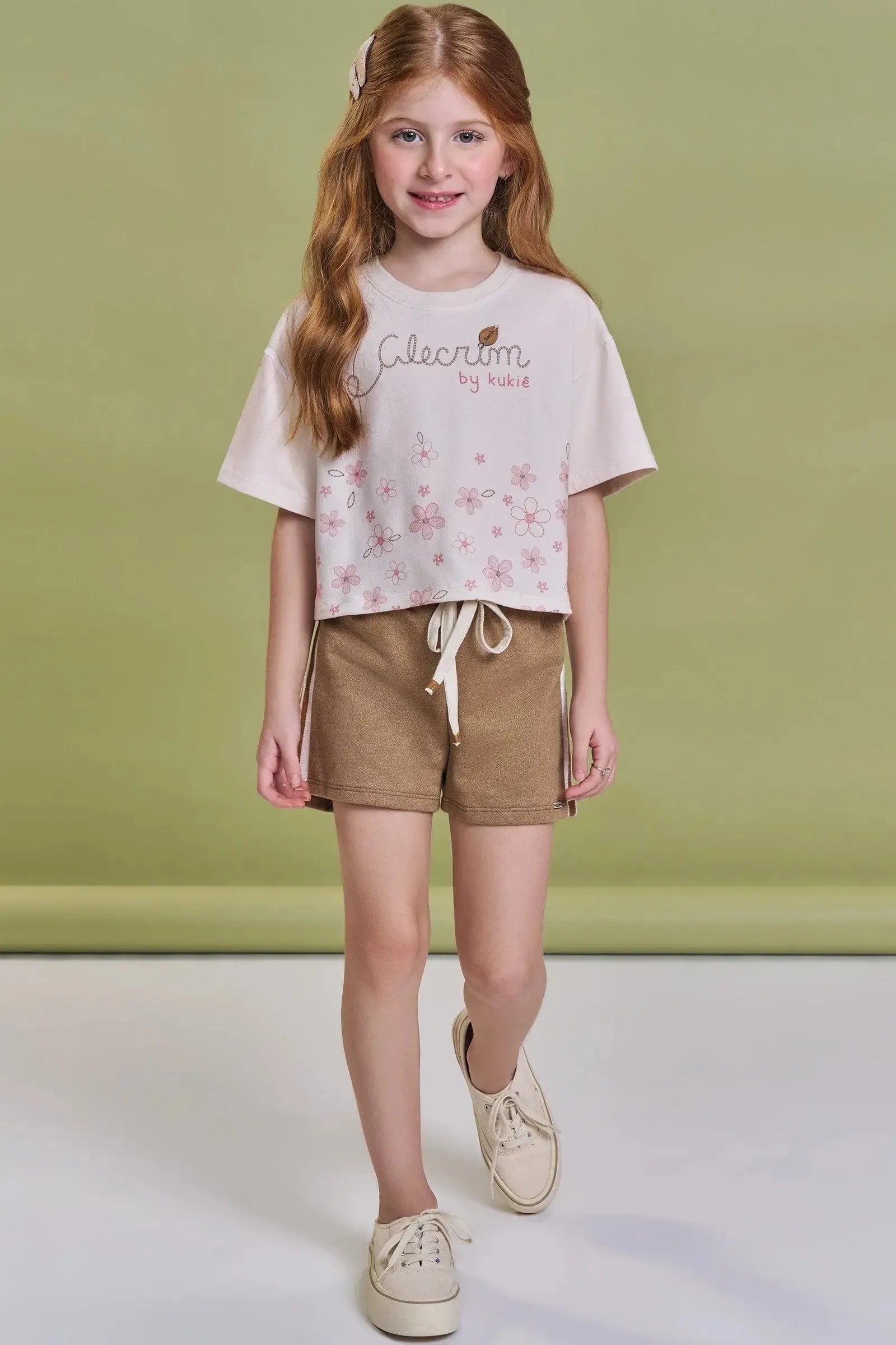 Conjunto de Blusa Boxy Over em Meia Malha e Shorts em Moletom sem Pelúcia 93837 Kukiê Infantil Menina