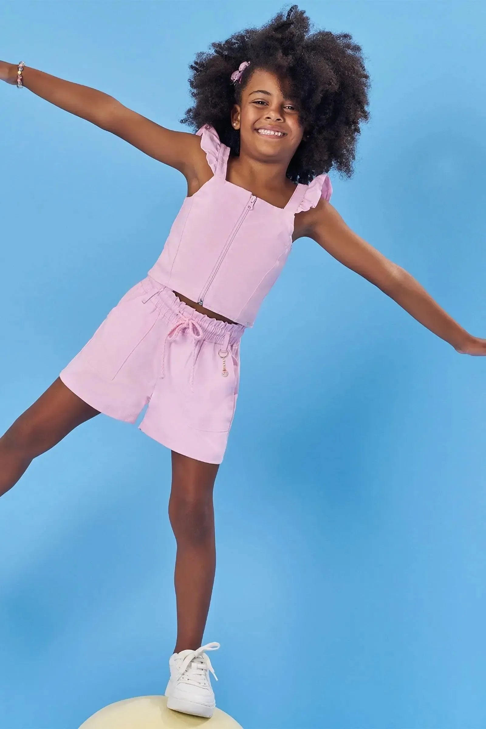 Conjunto de Blusa Cropped e Shorts em Sarja 84260 Kukiê Infantil Menina