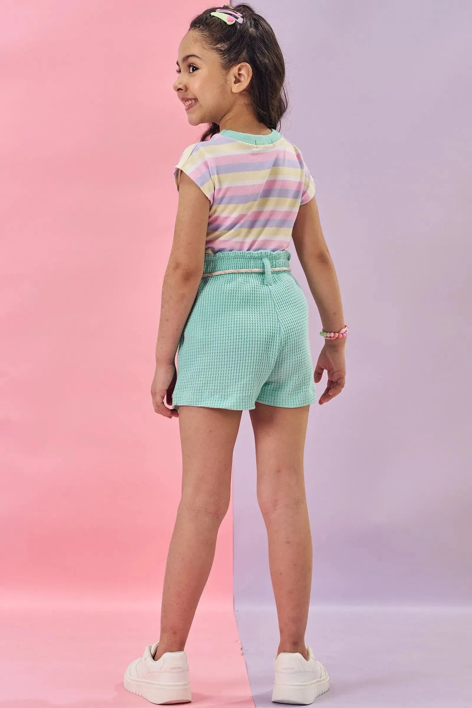 Conjunto de Blusa em Malha Power e Shorts em Malha Big Textura 84945 Kukiê Infantil Menina