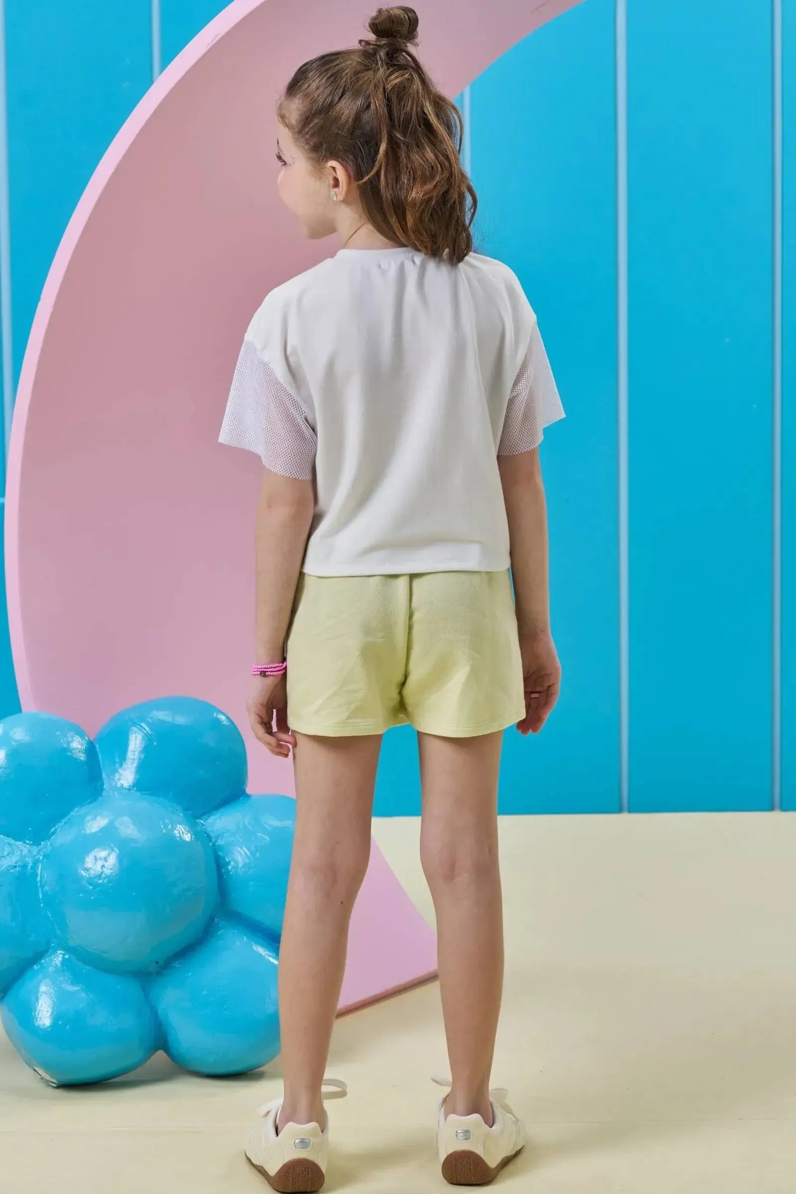 Conjunto de Blusa em Malha Power e Tela e Short Saia em Moletom sem Pelúcia 93628 Kukiê Infantil Menina