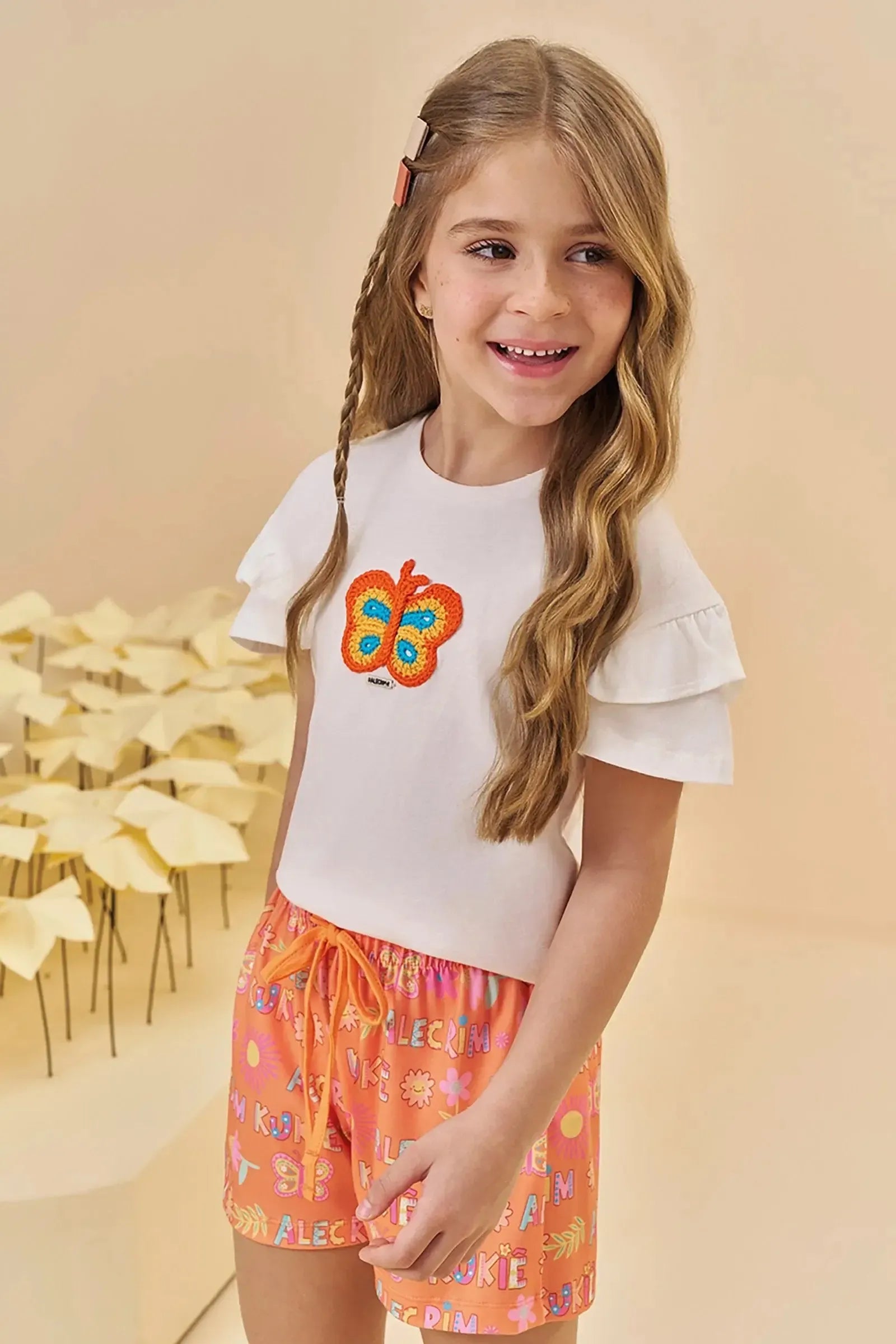 Conjunto de Blusa em Meia Malha e Shorts em Molecotton 95122 Kukiê Infantil Menina