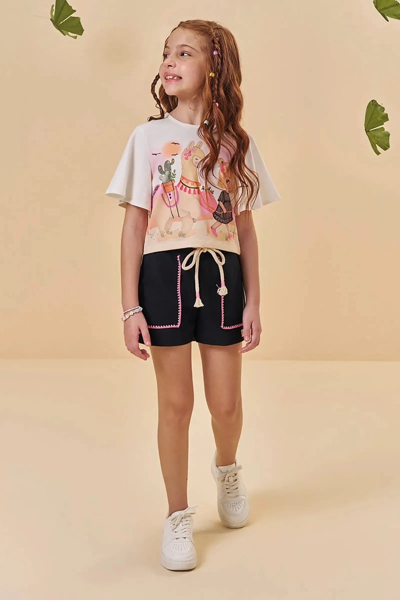 Conjunto de Blusa em Meia Malha e Shorts em Moletom sem Pelúcia 95061 Kukiê Infantil Menina