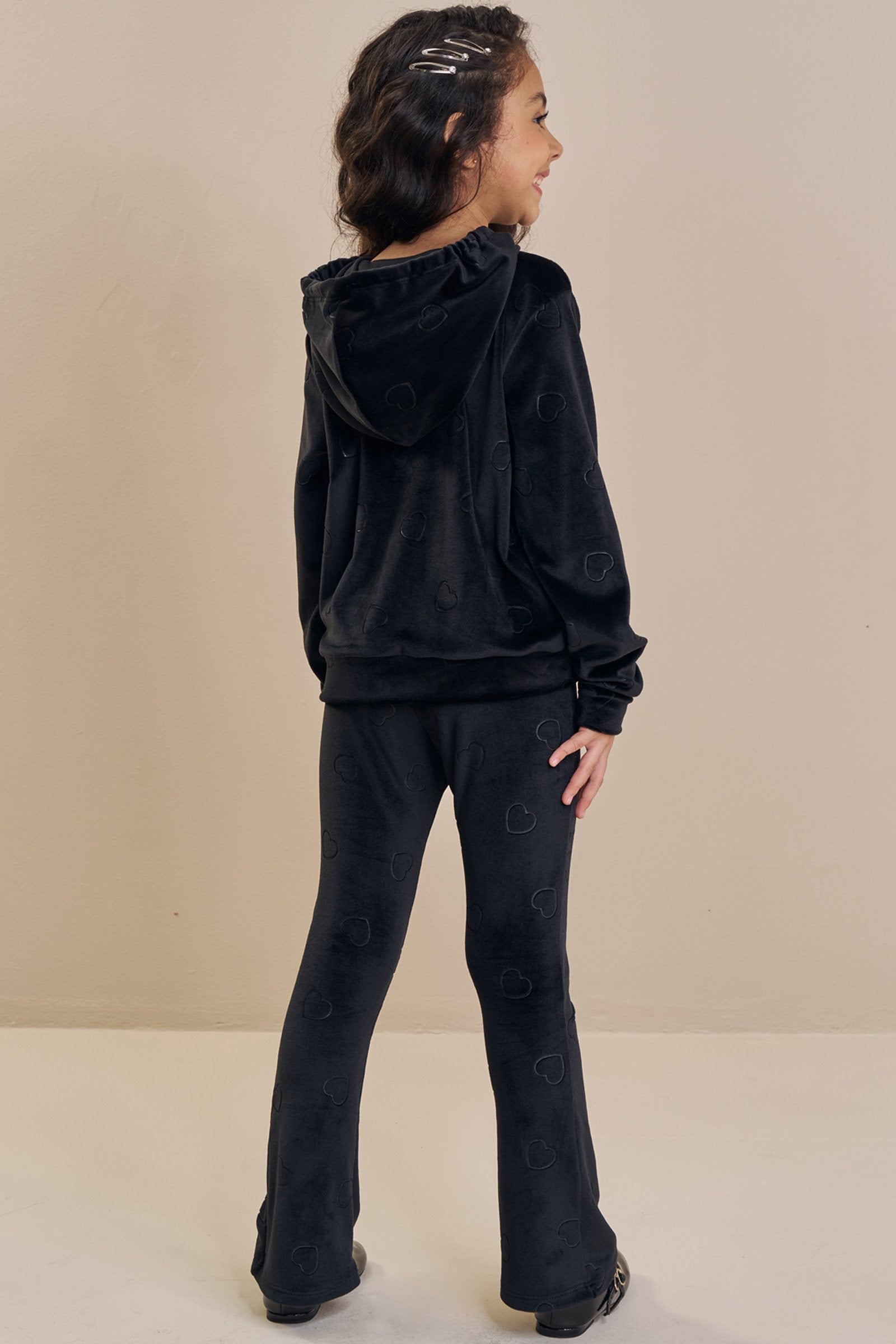 Conjunto de Blusão e Calça Reta em Veludo Corações 92439 Kukiê Infantil Menina