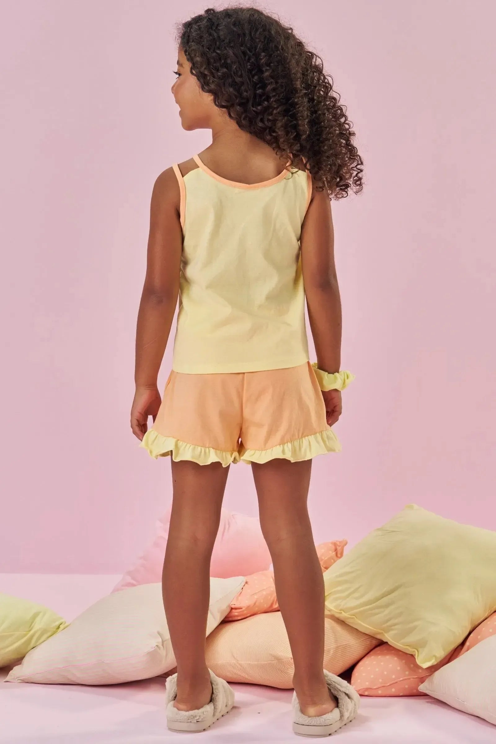 Conjunto de Pijama de Regata em Meia Malha e Shorts em Flamê 88745 Kukiê Infantil Menina