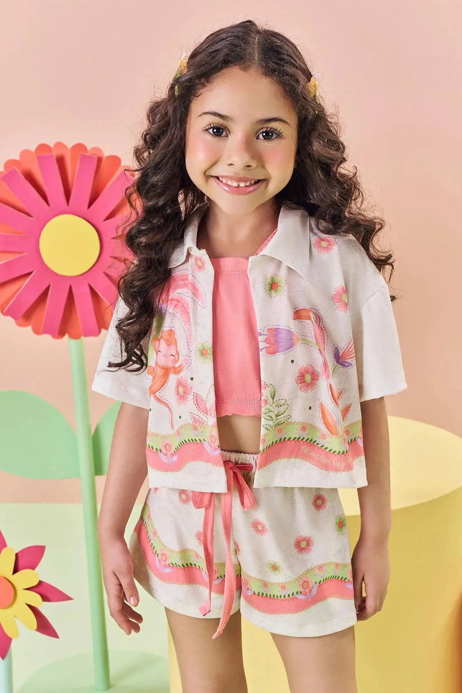 Trio de Top Cropped em Cotton e Camisa e Shorts em Malha Fresh 84753 Kukiê Infantil Menina