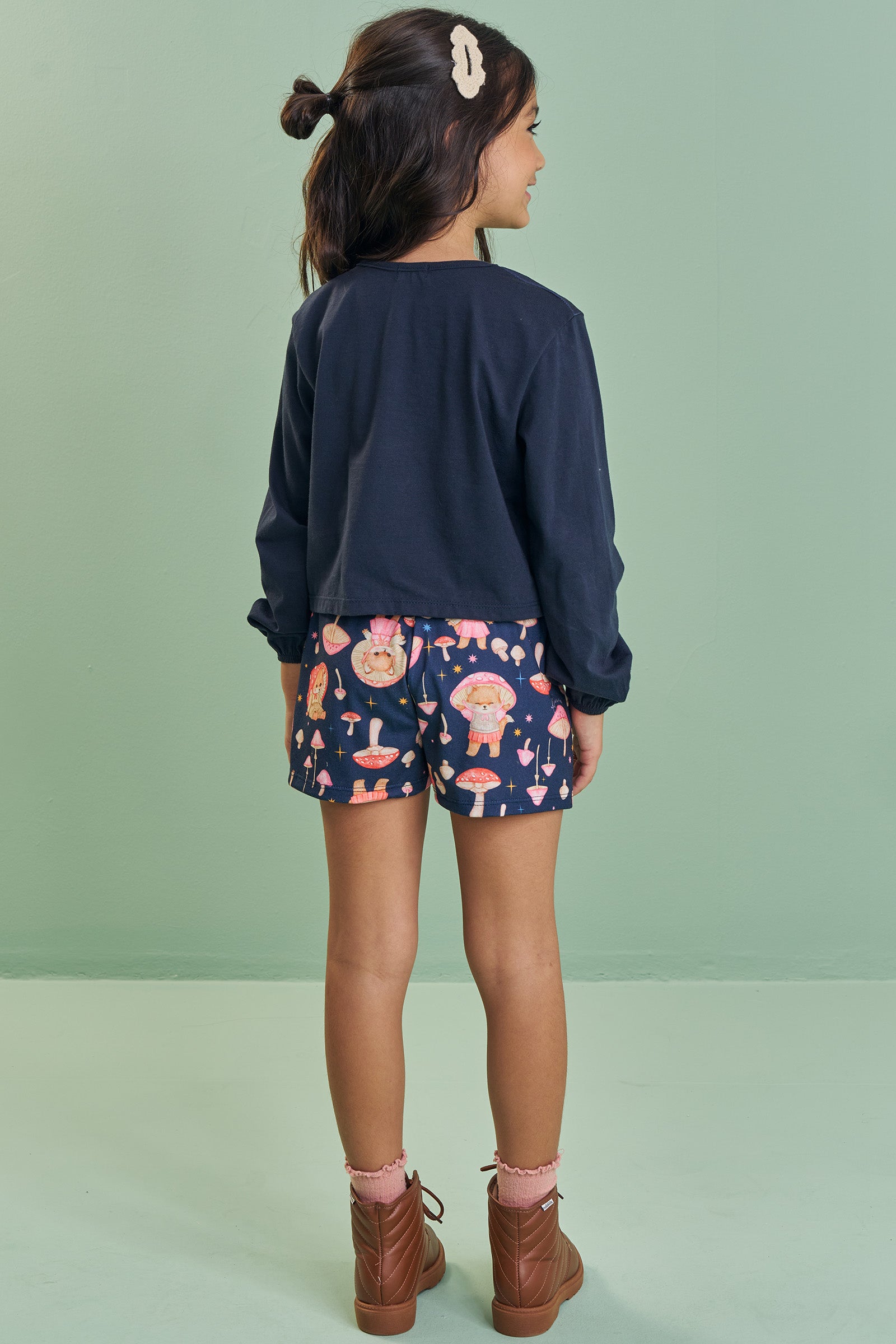 Conjunto de Blusa Boxy Over em Meia Malha e Shorts em Malha Fresh 89539 Kukiê Infantil Menina