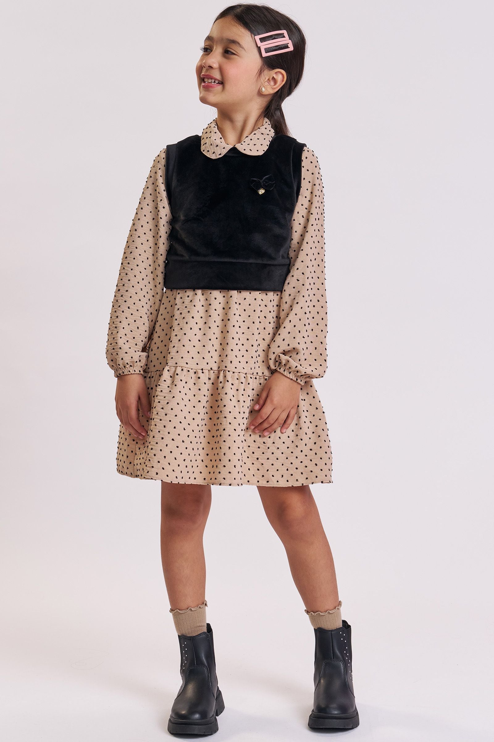 Vestido em Crepe Textura Poá e Colete em Veludo com Elastano 92161 Kukiê Infantil Menina