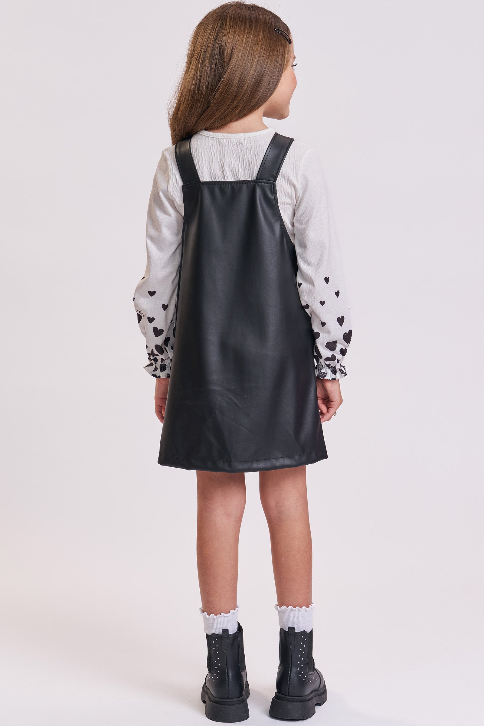 Conjunto de Blusa em Malha Wave e Salopete em Couro Eco  93780 Kukiê Infantil Menina
