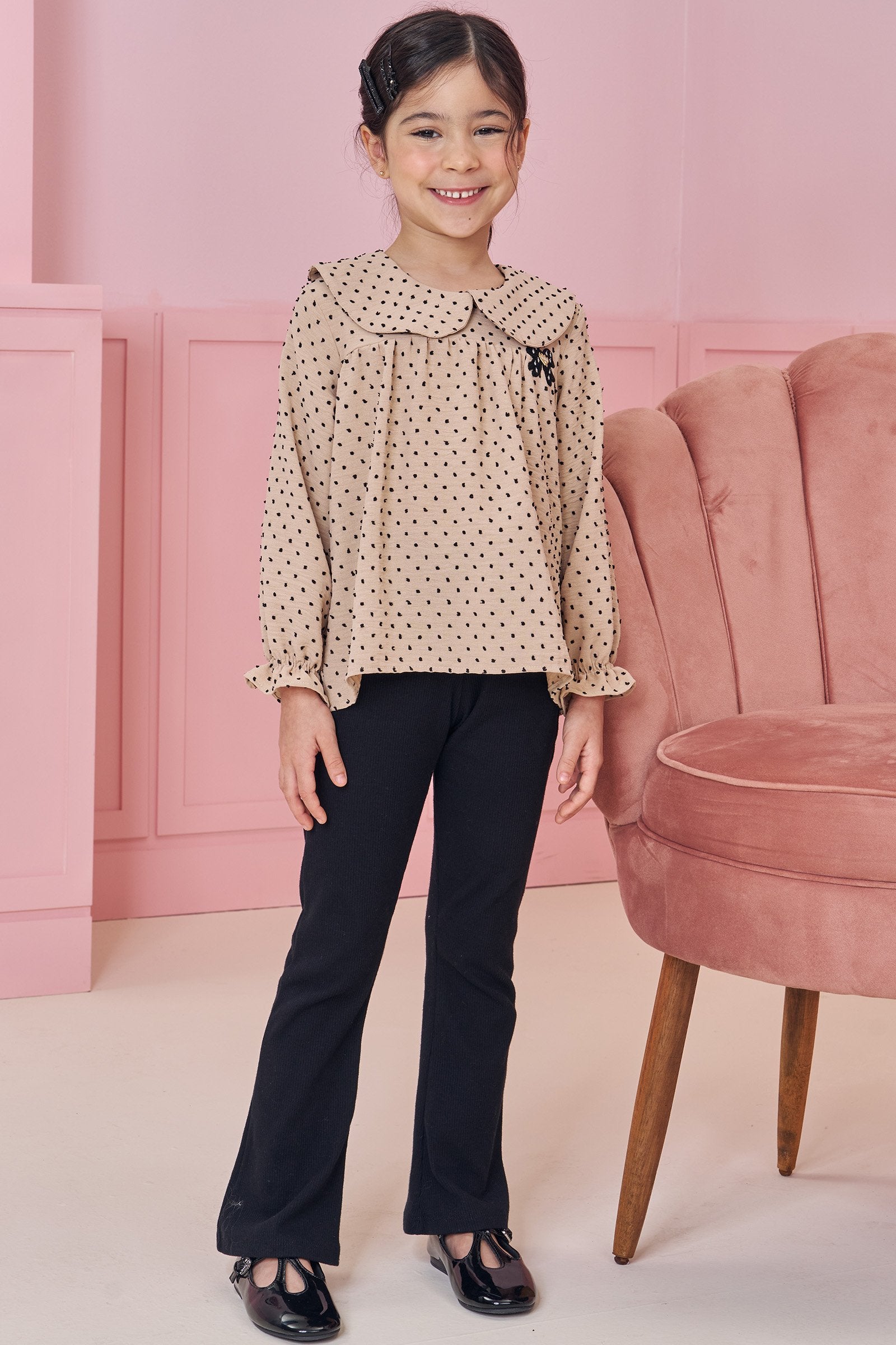 Conjunto de Bata em Crepe Textura Poá e Calça Boot Cut em Canelado 90920 Kukiê Infantil Menina