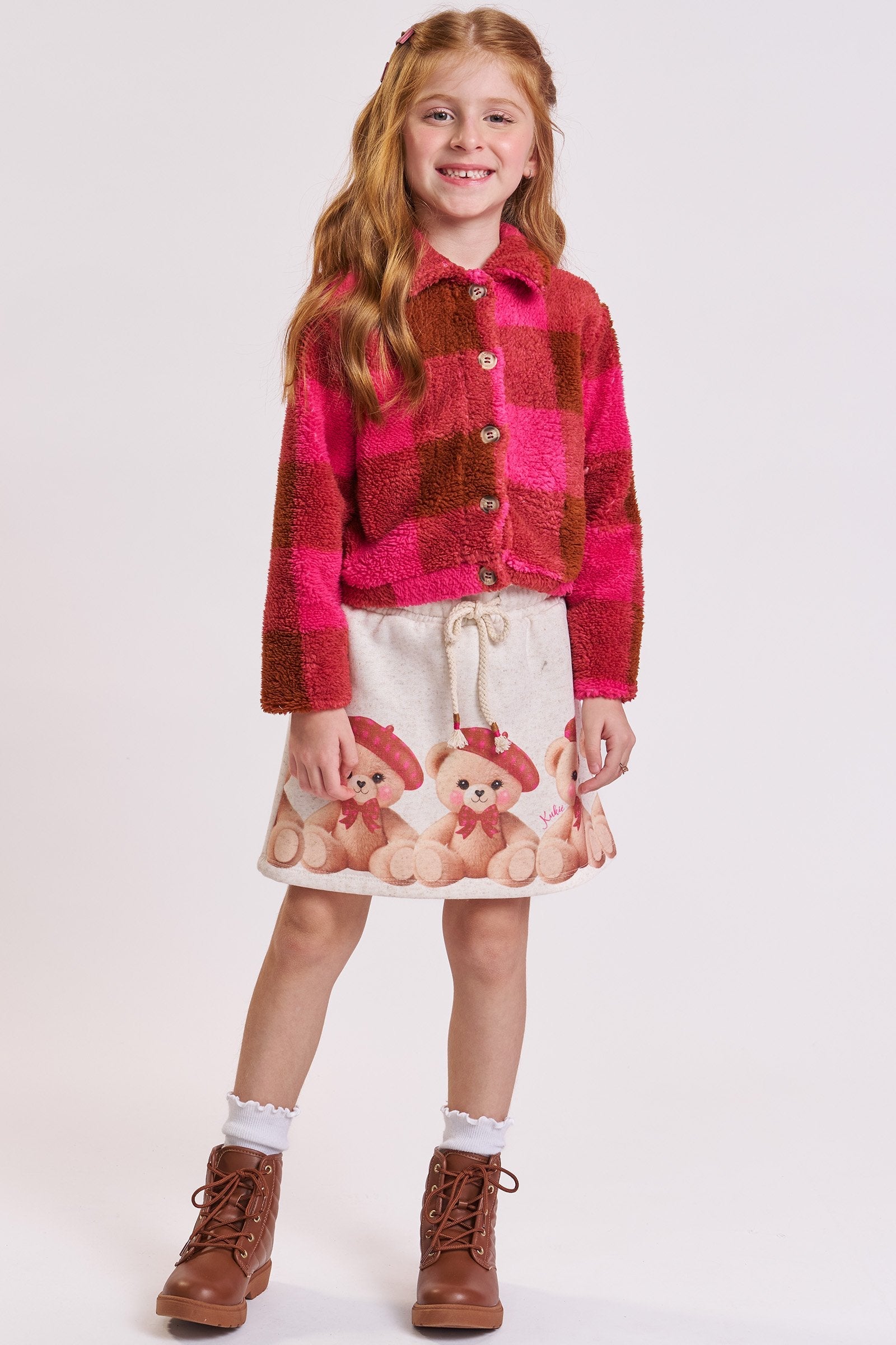 Conjunto de Jaqueta Boxy em Pelo Maxi Sheep e Short Saia em Moletom com Pelúcia 92508 Kukiê Infantil Menina