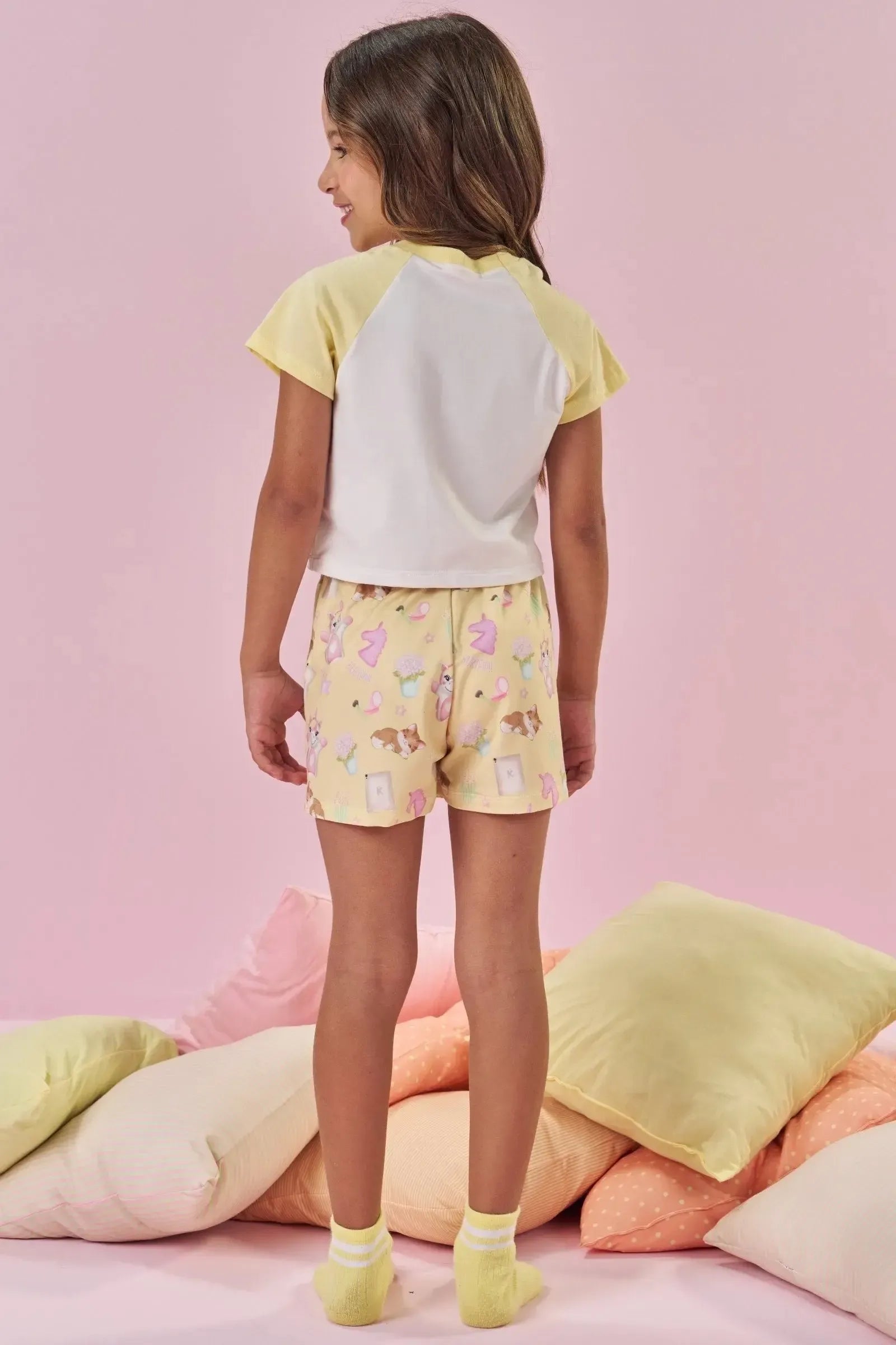 Conjunto de Pijama de Blusa Boxy e Shorts em Malha Comfy 88746 Kukiê Infantil Menina